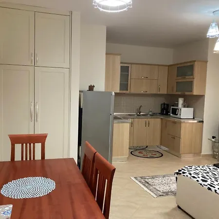 Linda And Al's Place Apartment *